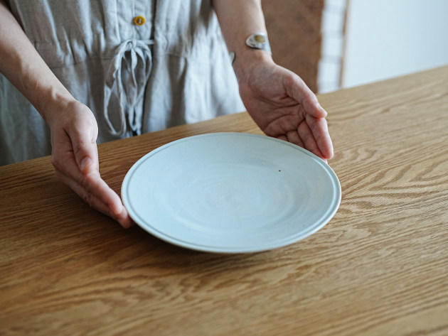 南京白磁 龍刻中皿9枚 直径約15.5㎝ 東Y7-0523⭐︎2F 南京白磁 龍刻中