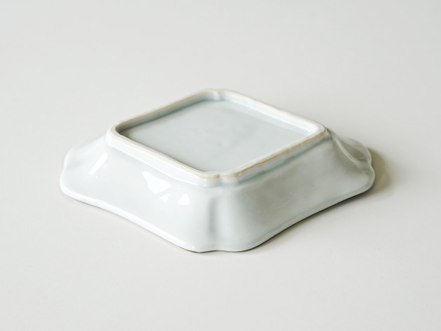 新道工房 色絵猛禽図隅入菱形向付