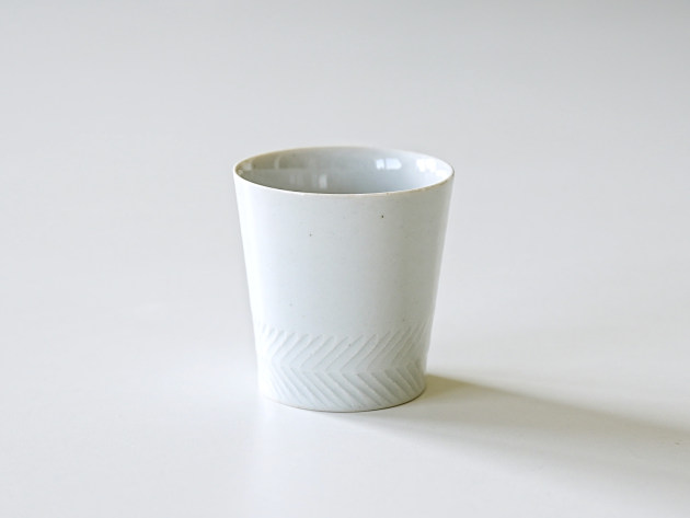 阿南維也 白磁鎬猪口