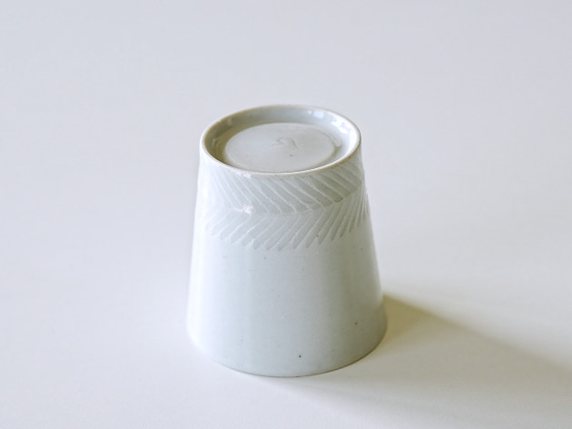 阿南維也 白磁鎬猪口