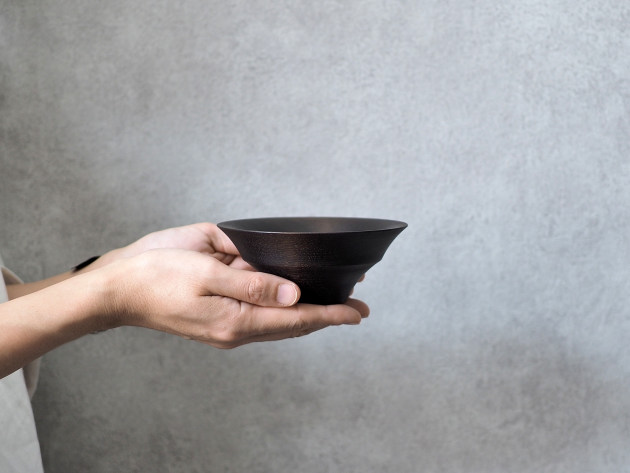 神野達也 辣韮小鉢（ウォルナット・鉄媒染オイル仕上）