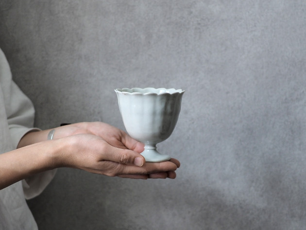 廣政毅 白磁輪花高杯