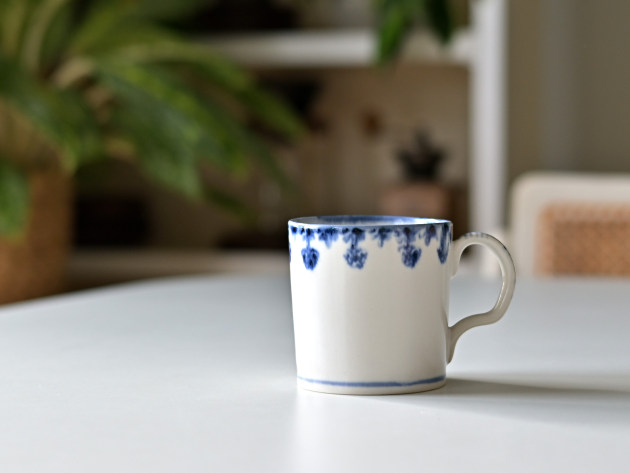 ヨシノヒトシ 青彩コーヒーカップ（A）