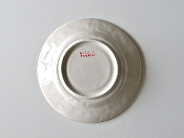 ヨシノヒトシ 赤絵6.5寸皿