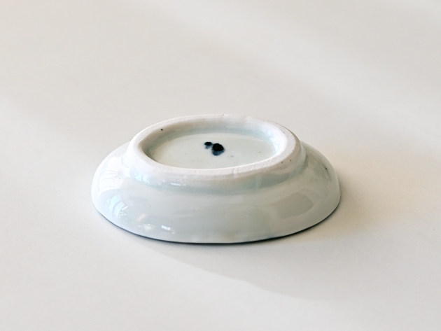 山口利枝 菊花文小判型豆皿