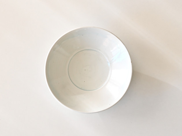 山口利枝 白磁5寸平鉢