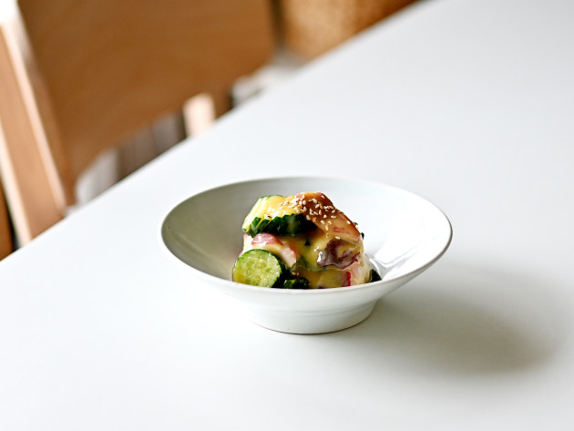 山口利枝 白磁5寸平鉢