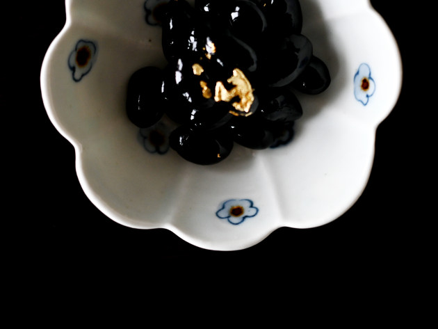 山口利枝 花ちらし輪花小鉢