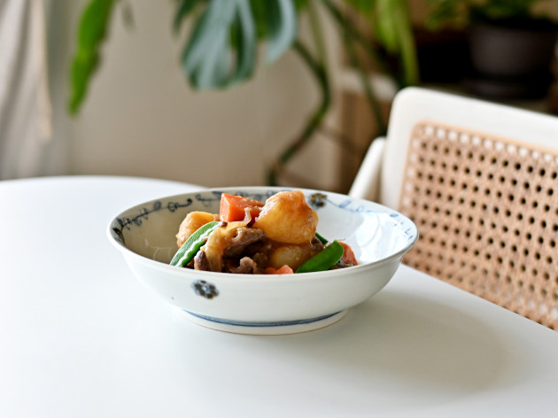 山口利枝 花に唐草6.5寸鉢