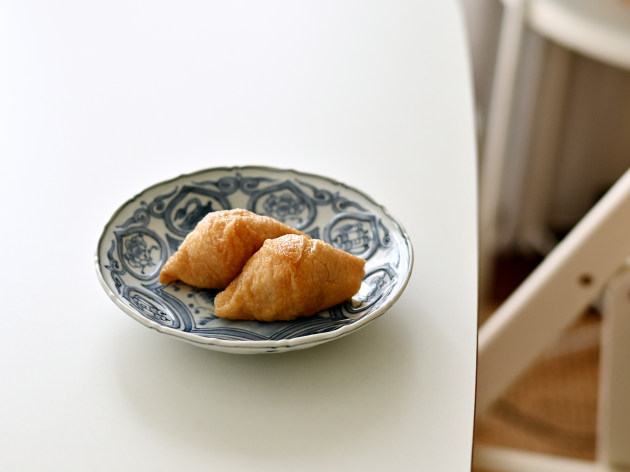 豊増一雄 染付5寸芙蓉手皿（猪目）