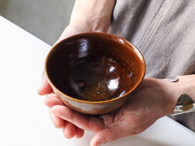 余宮隆 飴釉飯碗